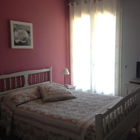 Logis Du Comte Bed and Breakfast Suze-la-Rousse Εξωτερικό φωτογραφία
