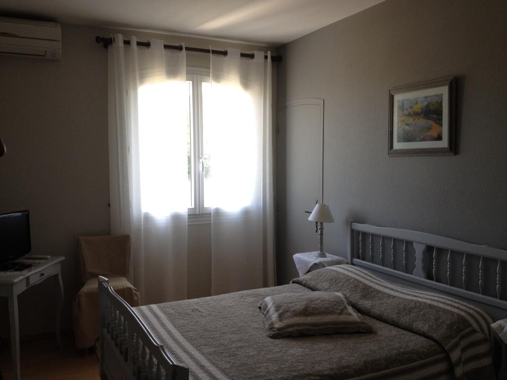 Logis Du Comte Bed and Breakfast Suze-la-Rousse Εξωτερικό φωτογραφία
