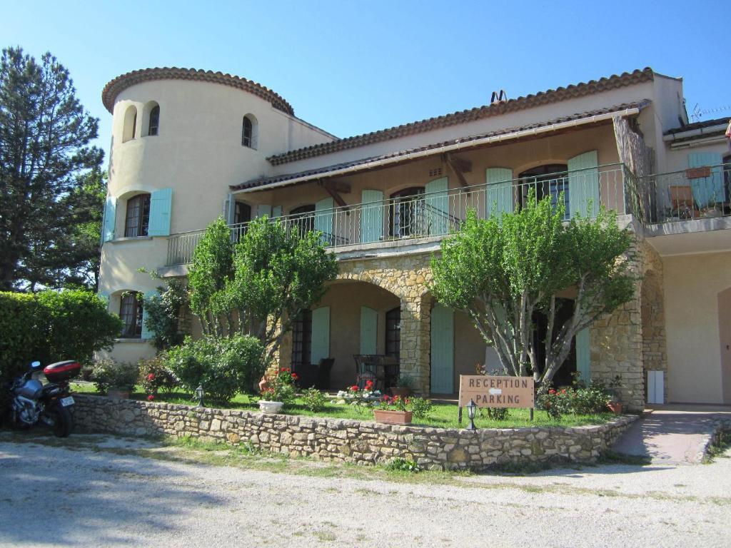Logis Du Comte Bed and Breakfast Suze-la-Rousse Εξωτερικό φωτογραφία